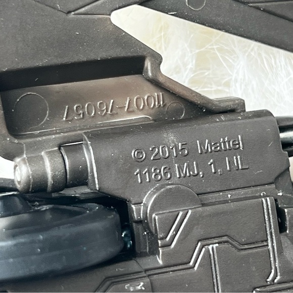 DC Batman v Superman Batwing + '94 Knightquest & '08 Dark Knight Figures Bundle - Picture 7 of 13